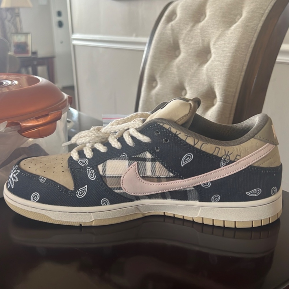 Nike Dunk SB Travis Scott UK release - Picture 3 of 3